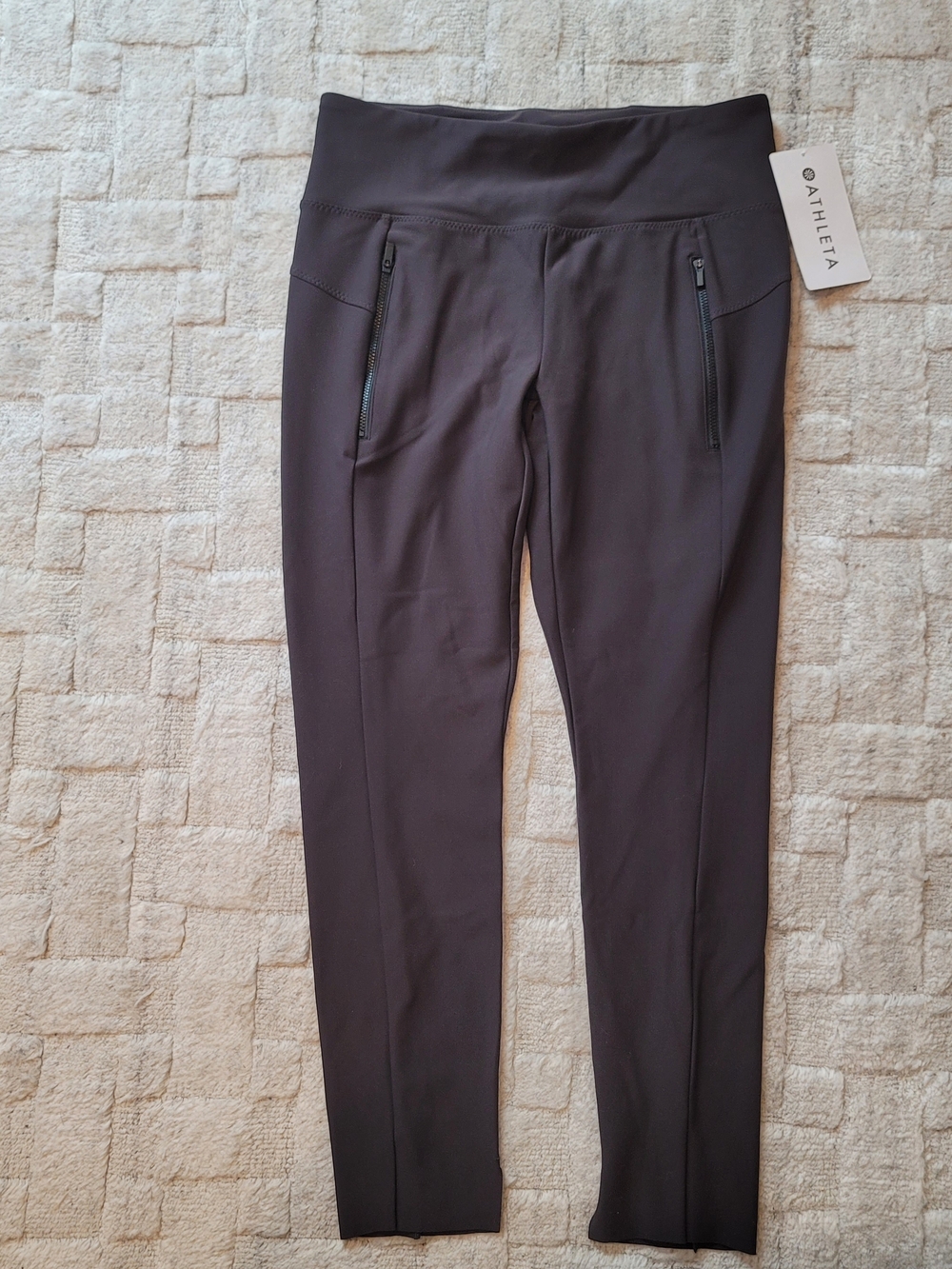 NWT ATHLETA Stellar Tight Color Espresso Athletic Leggings Pockets Size SP